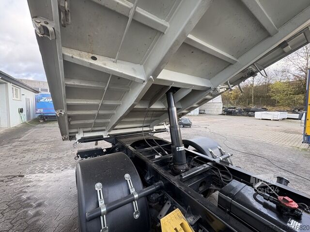 Sonderausbau-Transporter Fuso Meiller 3-Seiten Kipper Aufbau Bj. 2023