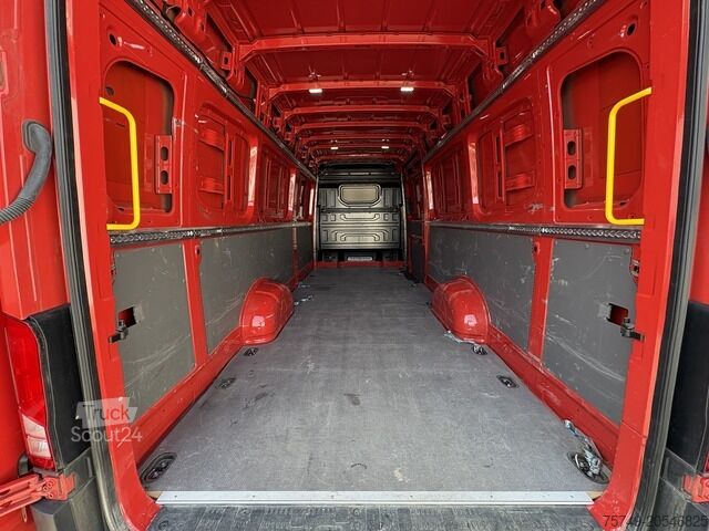 Fourgon tôlé Volkswagen Crafter 35 Maxi L5H3 Extralang  Kamera