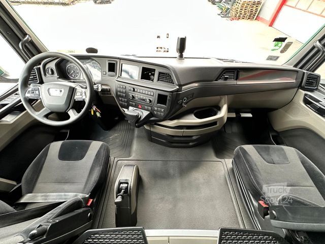 Jumbo nákladné auto MAN TG3 18.470 4x2 LL Mega Curtainsider Retarder/