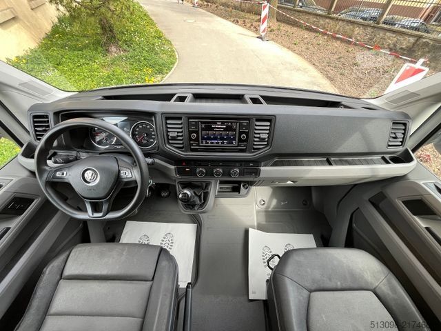 Transporter mit Koffer VOLKSWAGEN CRAFTER 2.0TDI XXXL KOFFER RAMPE KAMERA 177 PS