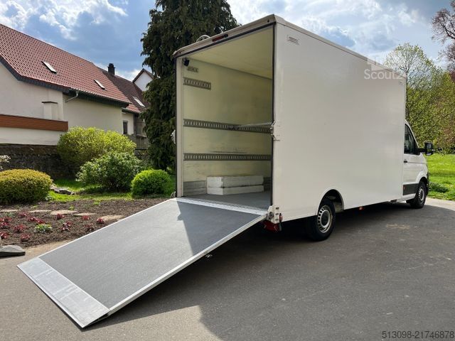 Transporter mit Koffer VOLKSWAGEN CRAFTER 2.0TDI XXXL KOFFER RAMPE KAMERA 177 PS