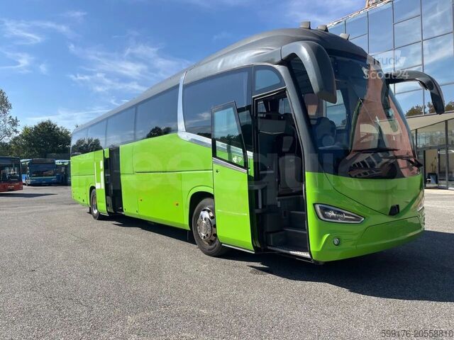Αυτοκίνητο τουρισμού Irizar i6