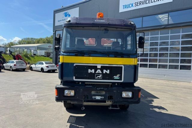 Φορτηγό δεξαμενή κενού MAN 26.402 6x4 Kaiser Kanalreiniger
