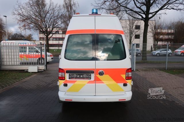 Vatrogasno vozilo VOLKSWAGEN T5 Transporter Hochdach lang/KTW/Klima/FN: A29