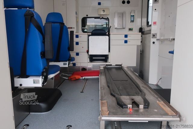 Autospecială de pompieri MERCEDES-BENZ Sprinter II 519 CDI / RTW / Klima / Automatik
