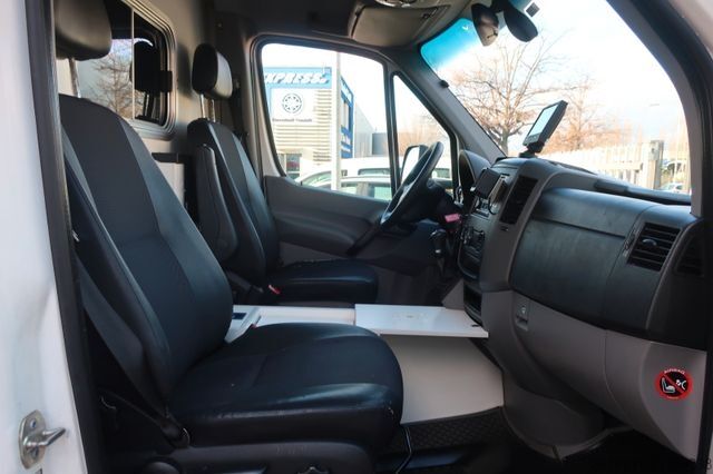 Autospecială de pompieri MERCEDES-BENZ Sprinter II 316 CDI/RTW/Klima/Kamera/FN: 37-01