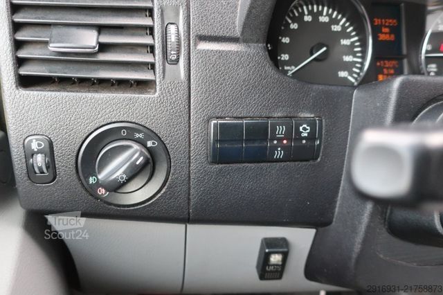 Autospecială de pompieri MERCEDES-BENZ Sprinter RTW 519CDI 1.Hand/ Navi / Fzg Nr: A79