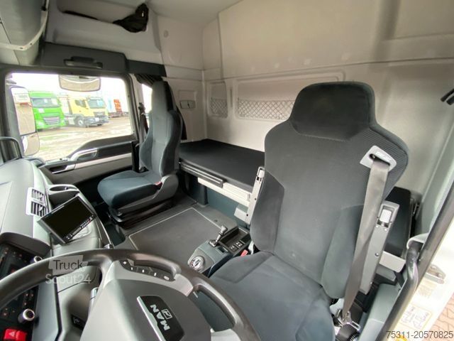LKW mit Kofferaufbau MAN TGX 26.400 6x2-2 LL | XLX*NUR 125TKM*LBW 1,50to.