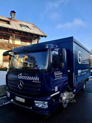 Camion de boissons Atego 818 
