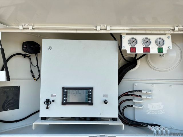 Tovornjak s črpalko za beton MAN TGS 41.520 8x4 SWAN TSP 47-5 160RZ    ( 47m )