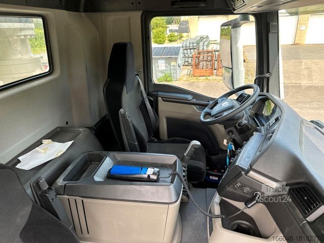 Tovornjak s črpalko za beton MAN TGS 41.520 8x4 SWAN TSP 47-5 160RZ    ( 47m )