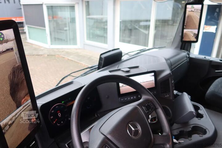 Standard-SZM Mercedes-Benz Actros 2133 L Trekker + Hiab Kraan met City Tra...