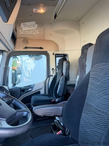Podvozek nákladního auta MERCEDES-BENZ 2540 L Actros 6x2 Fahrschule 5-Sitzer Liftachse