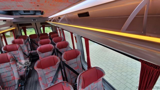 Minibús MERCEDES-BENZ Sprinter 415 ,19 SS Lagerfahrzeug in Stock