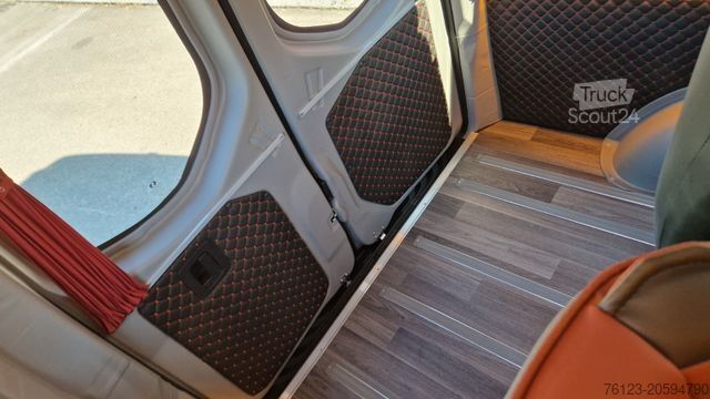 Minibuss MERCEDES-BENZ Sprinter 315 Tourer 9 SS  VIP Systemboden Stock