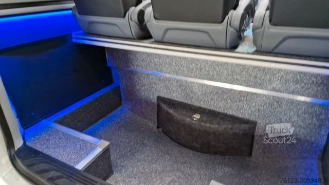 Minibus MERCEDES-BENZ 519  Allrad 4 x 4 Vorlauffahrzeug  neue ADA