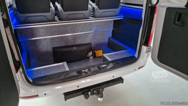 Minibús MERCEDES-BENZ 519 Allrad 4 x 4 Vorlauffahrzeug neue ADA