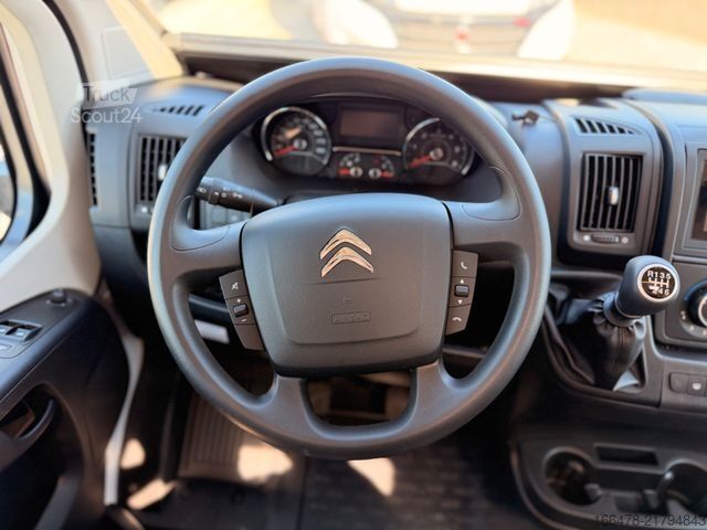 Obytné vozidlo CHAUSSON Van 594 S *stützen-Luftfederung*