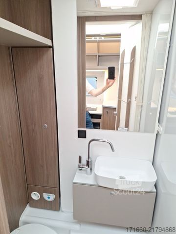 عربة تخييم شبه مدمجة CARADO Edition25 T Ford 338