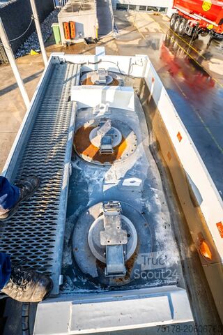 Cisternové nákladní vozidlo IVECO EURO CARGO 100-220 +CM 5500L + 3 COMP.