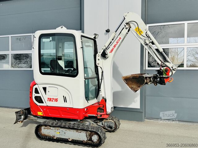Minibagger Takeuchi TB 216 - 1. HAND