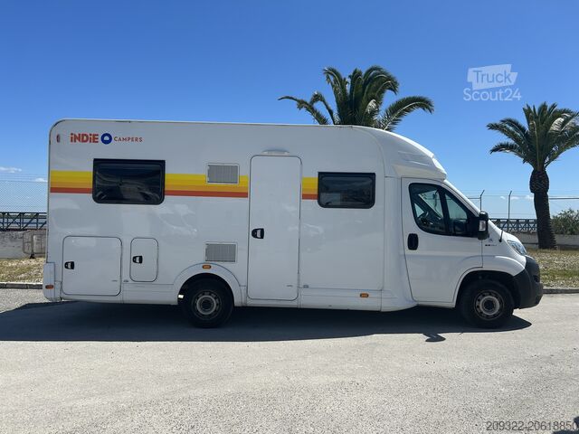 Campingvogn/bobil Fiat Ducato Carasuite 650 MF | 5 posti letto | Semintegrato