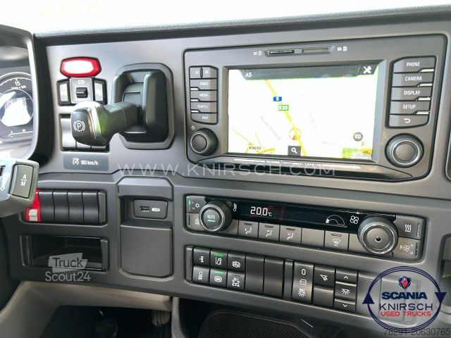 Nákladní vůz na nebezpečné materiály SCANIA R450A4X2NA PTO ADR FL