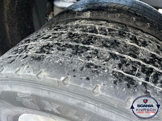 Nákladní vůz na nebezpečné materiály SCANIA R450A4X2NA PTO ADR FL