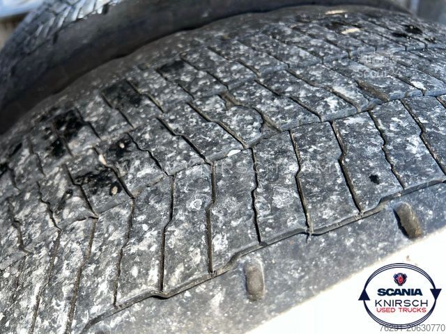 Nákladní vůz na nebezpečné materiály SCANIA R450A4X2NA PTO ADR FL