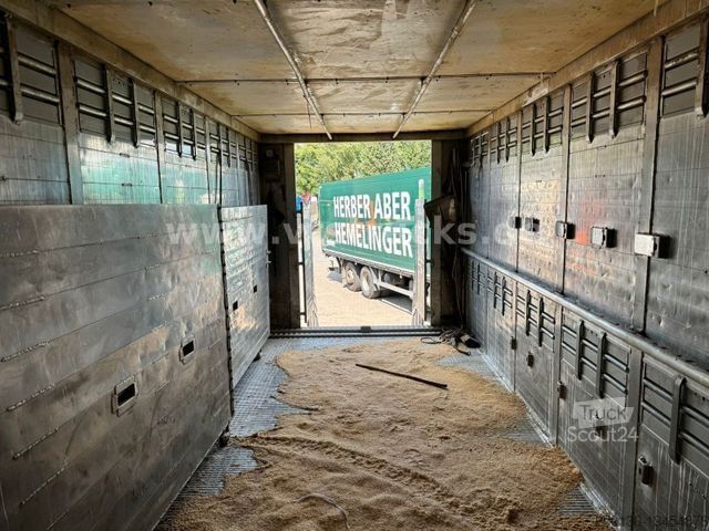 Veewagen DAF CF 400 4x2 1.Stock Menke-Janzen Viehtransporter