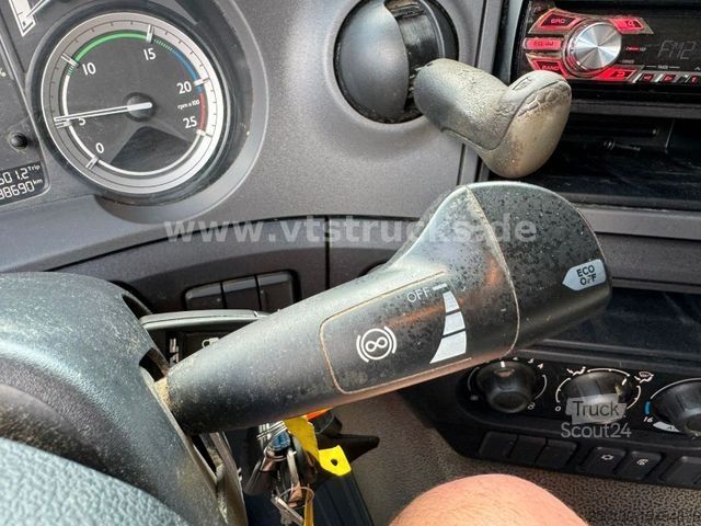 Veewagen DAF CF 400 4x2 1.Stock Menke-Janzen Viehtransporter