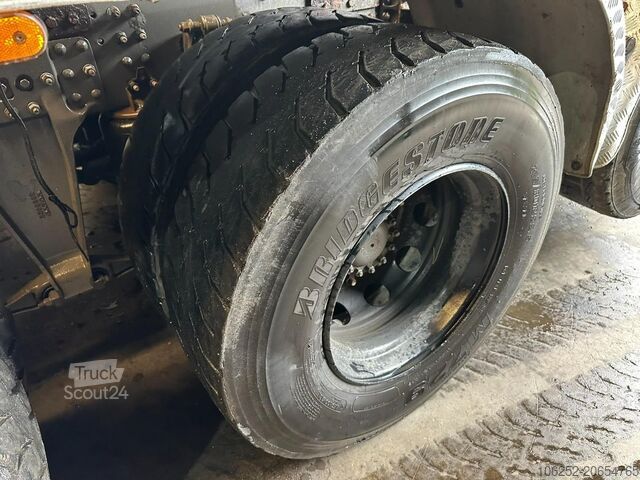 Hakenarmsystem Volvo FH12-420 8x4 HOOKLIFT AJK + CRANE EFFER 250 - 3...