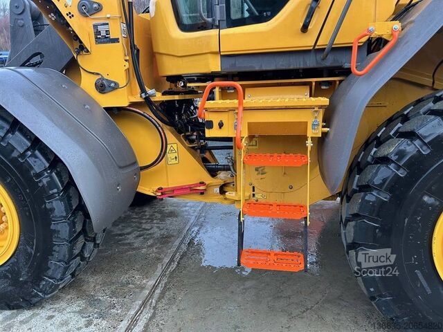 Ekskavatör Volvo L 90 H