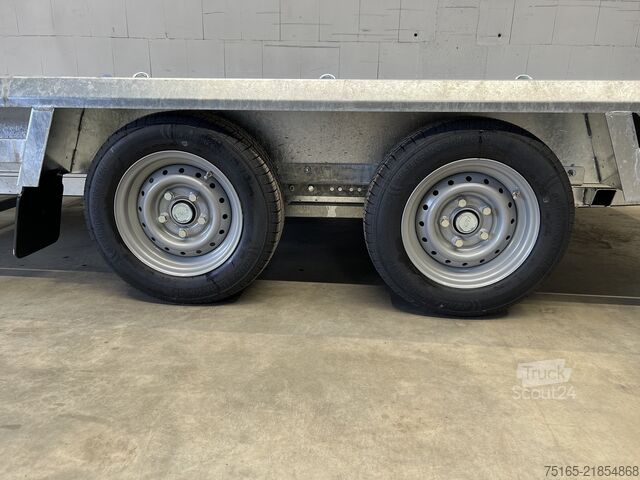 ناقلات الماكينات ومقطورات الحفارات Hulco Terrax-2 3000.294x150 Maschinentransporter