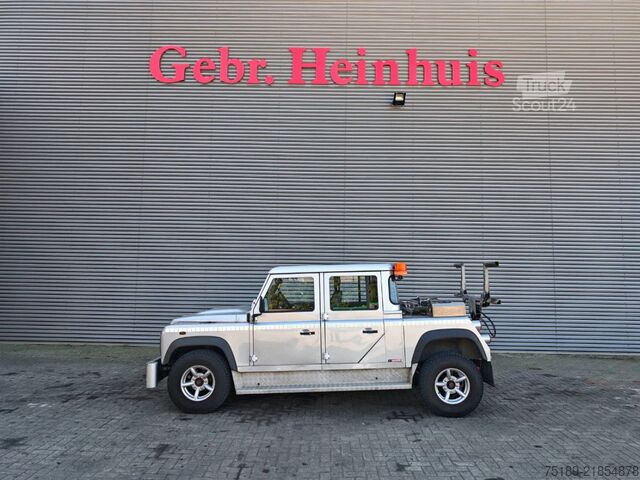 Bärgningsfordon Land Rover Defender 4x4 Hartmann Towfox 188/09 New Engine ...