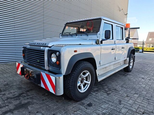 Bärgningsfordon Land Rover Defender 4x4 Hartmann Towfox 188/09 New Engine ...