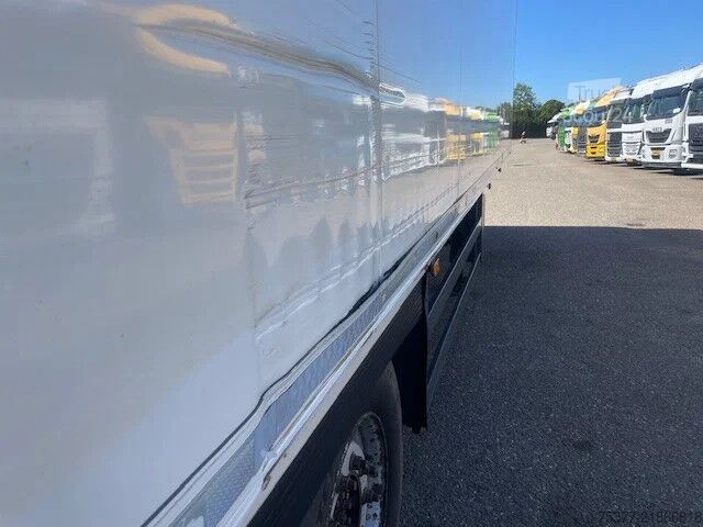 Vežimas šaldytuve ir (arba) šaldytuve Schmitz Cargobull Themoking ,7 cm walls,260cm height,alu floor,di...