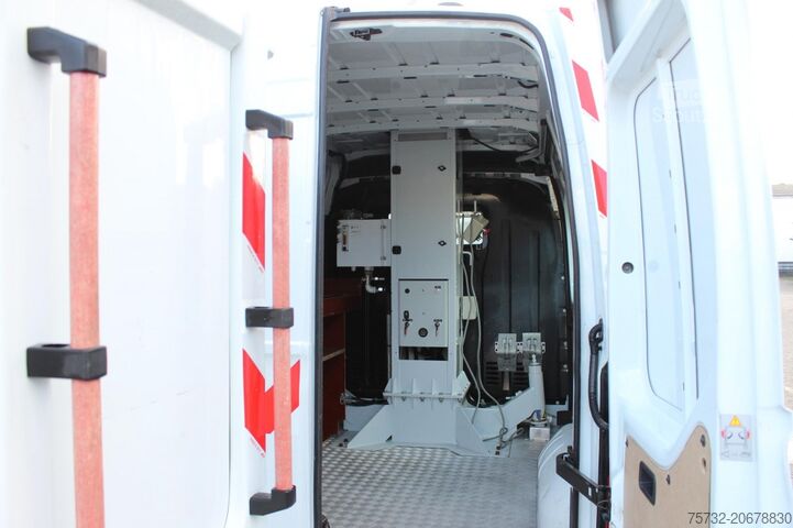 LKW mit Hubarbeitsbühne Renault Master Comilev 100TF1 10m Klima nur 167h HU-UVV