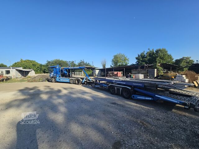 Prevoznik avtomobilov Mercedes-Benz Actros 1841