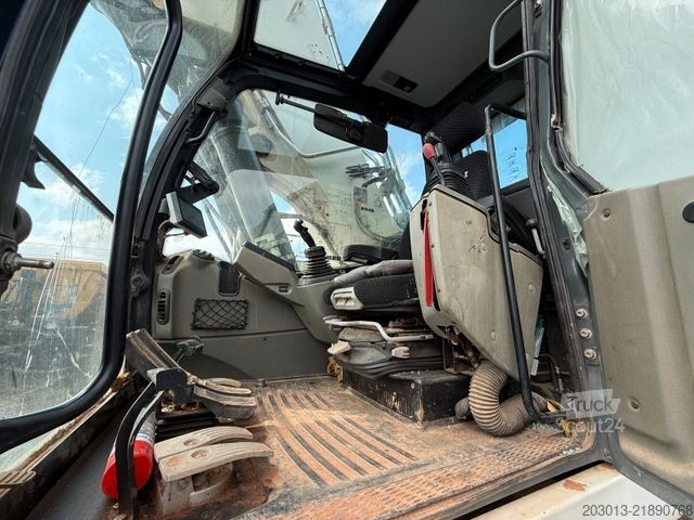 حفارة مجنزرة LIEBHERR R946 NLC Kettenbagger 45 Tonnen *4.760 H