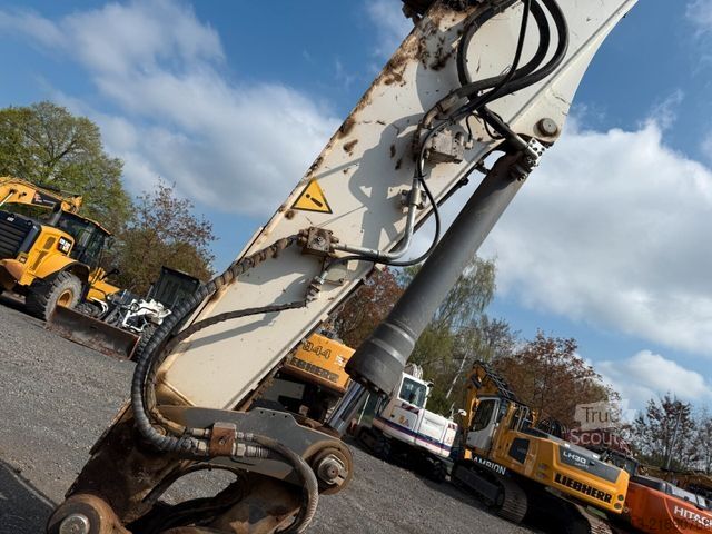 حفارة مجنزرة LIEBHERR R946 NLC Kettenbagger 45 Tonnen *4.760 H