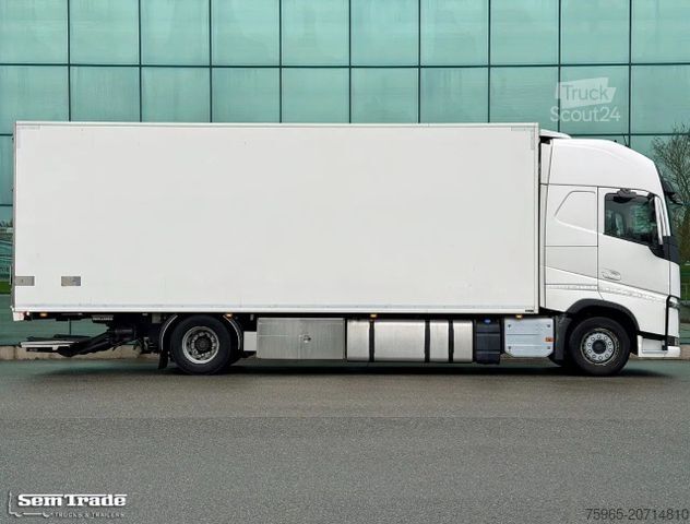 Koelwagen VOLVO FH 13.460 I-PARK COOL THEMO KING UT-800 VAN BEUR