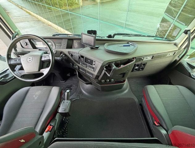 Koelwagen VOLVO FH 13.460 I-PARK COOL THEMO KING UT-800 VAN BEUR