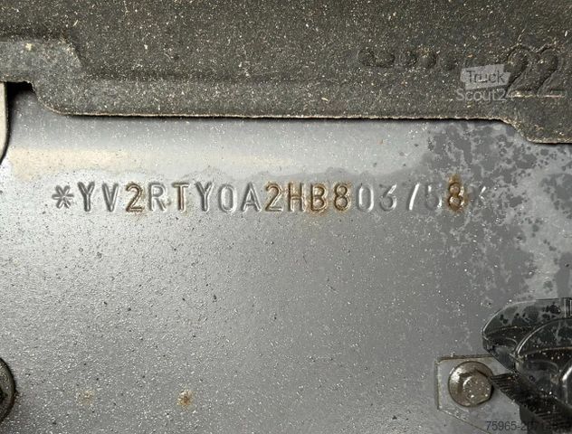 Koelwagen VOLVO FH 13.460 I-PARK COOL THEMO KING UT-800 VAN BEUR