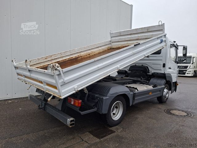 Driezijdige kipper bestelwagen MERCEDES-BENZ 818 K Atego Meiller AHK Klima Euro6E
