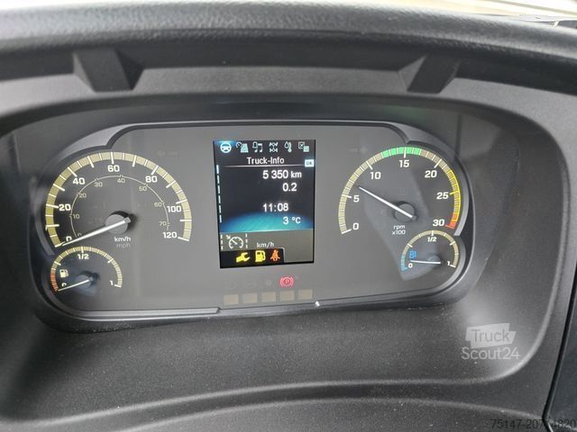 Driezijdige kipper bestelwagen MERCEDES-BENZ 818 K Atego Meiller 2xAHK Klima Euro6E