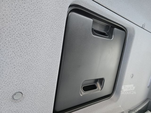 Driezijdige kipper bestelwagen MERCEDES-BENZ 818 K Atego Meiller 2xAHK Klima Euro6E