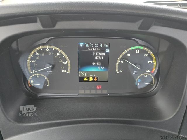 Driezijdige kipper bestelwagen MERCEDES-BENZ 818 K Atego Meiller 2xAHK Klima Euro6E