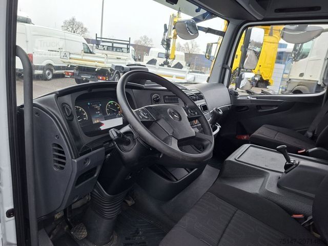Driezijdige kipper bestelwagen MERCEDES-BENZ 818 K Atego Meiller AHK Klima Euro6E