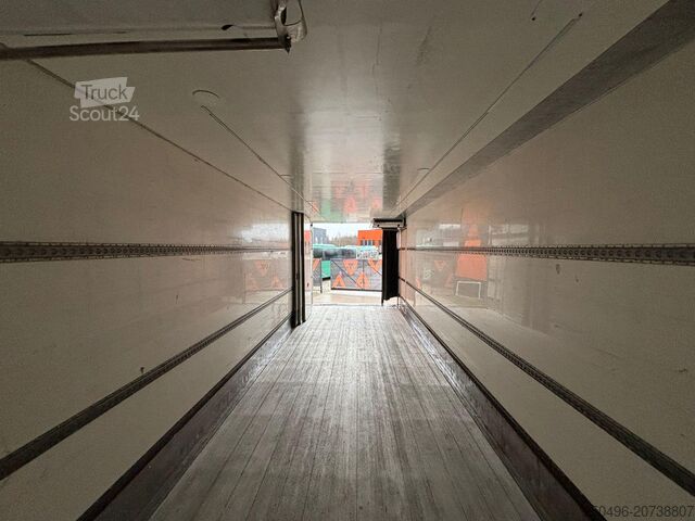 Soğutmalı/donduruculu taşıma Mercedes-Benz Antos 1832 4x2 THERMOKING T-1200R / BOX L=8508 mm